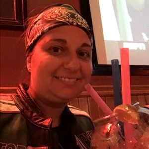 Meet your Posher, Amy